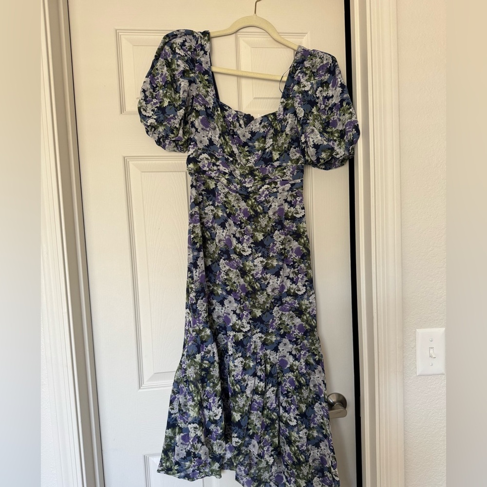 Floral asymmetrical hem dress